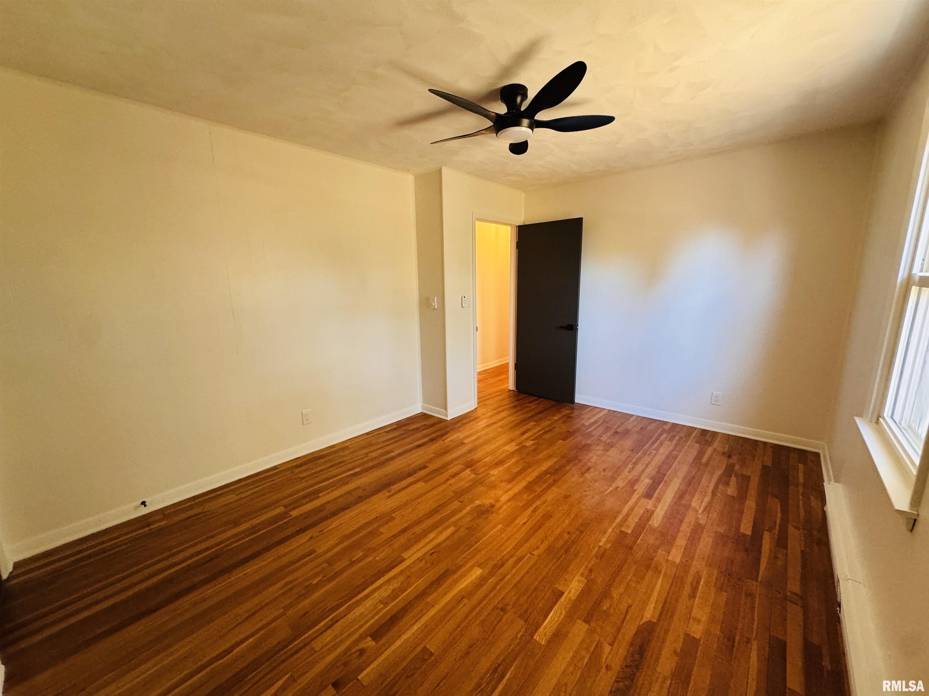 15465 Highway 67 Macomb, IL 61455 - Photo 25 of 27