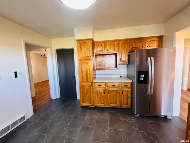 $352,500 | 15465 Highway 67, Macomb, IL 61455