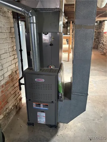 $240,000 | 18 Stephenson Avenue, West Seneca, NY 14224