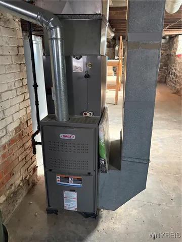 $235,000 | 18 Stephenson Avenue, West Seneca, NY 14224