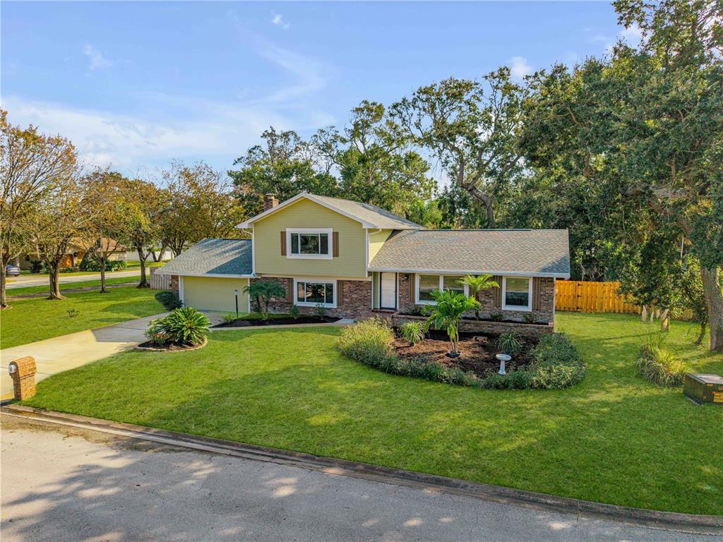 2 Red Cedar Court Ormond Beach, FL 32174 - Photo 2 of 54