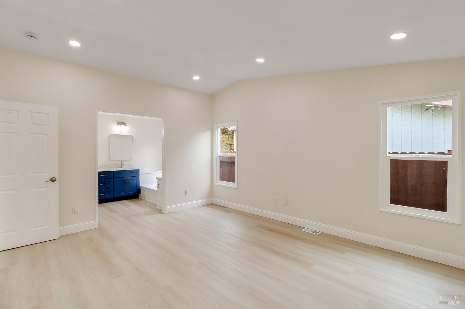 2555 Flosden Road, Unit 8 American Canyon, CA 94503 - Photo 21 of 58