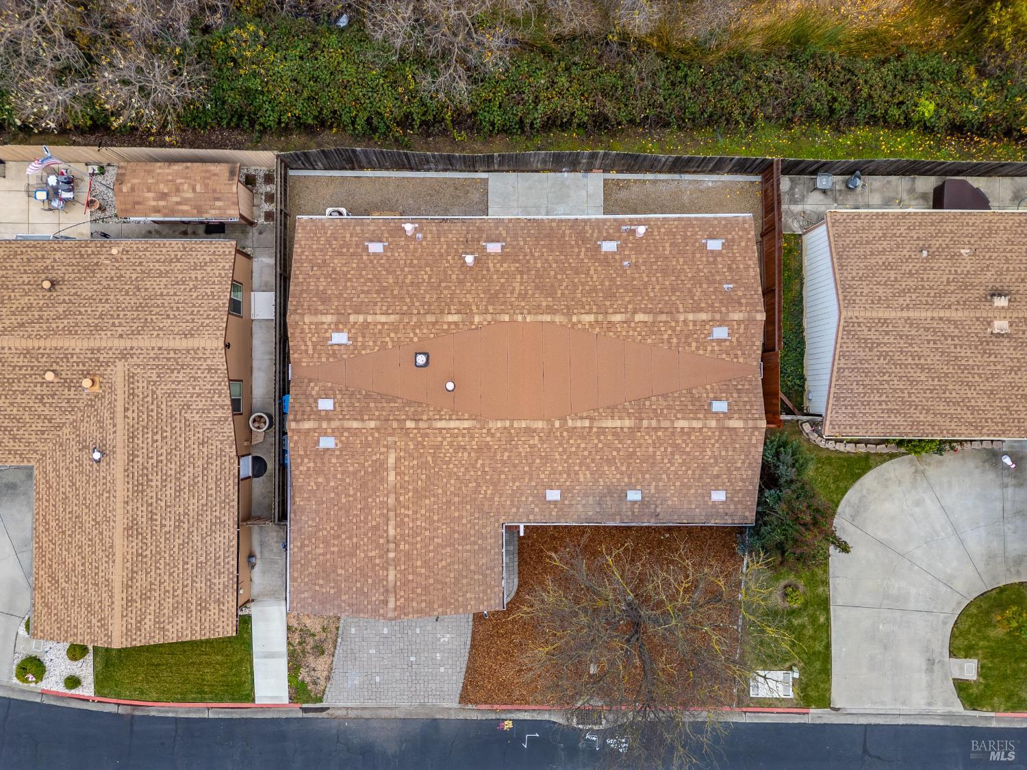 2555 Flosden Road, Unit 8 American Canyon, CA 94503 - Photo 49 of 58 an aerial view of a house with a yard