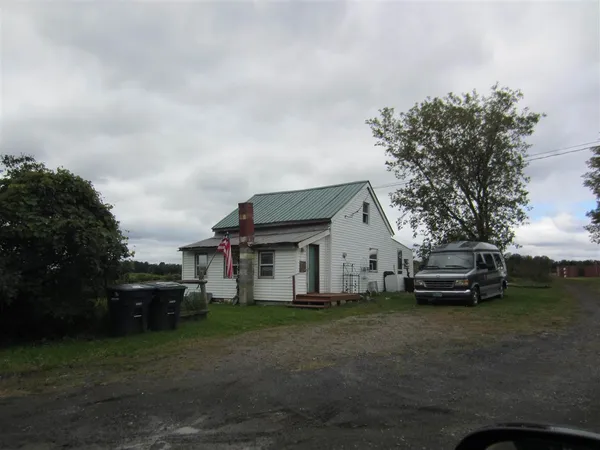 $65,000 | 253 Highway 2, Grand Isle, VT 05458