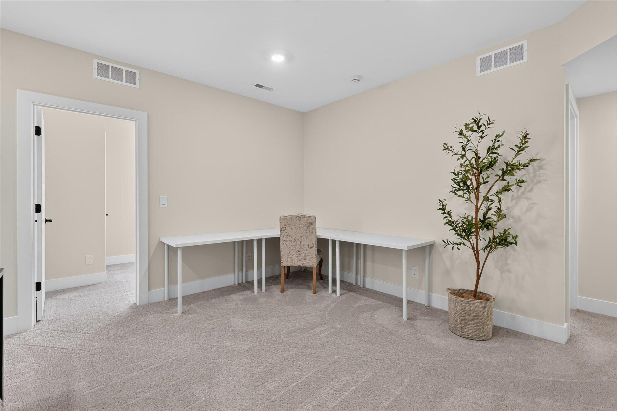 7895 Oak Grove Road Howell, MI 48855 - Photo 47 of 83 48-7895-Oak-Grove-Rd-WindowStill-Photogr