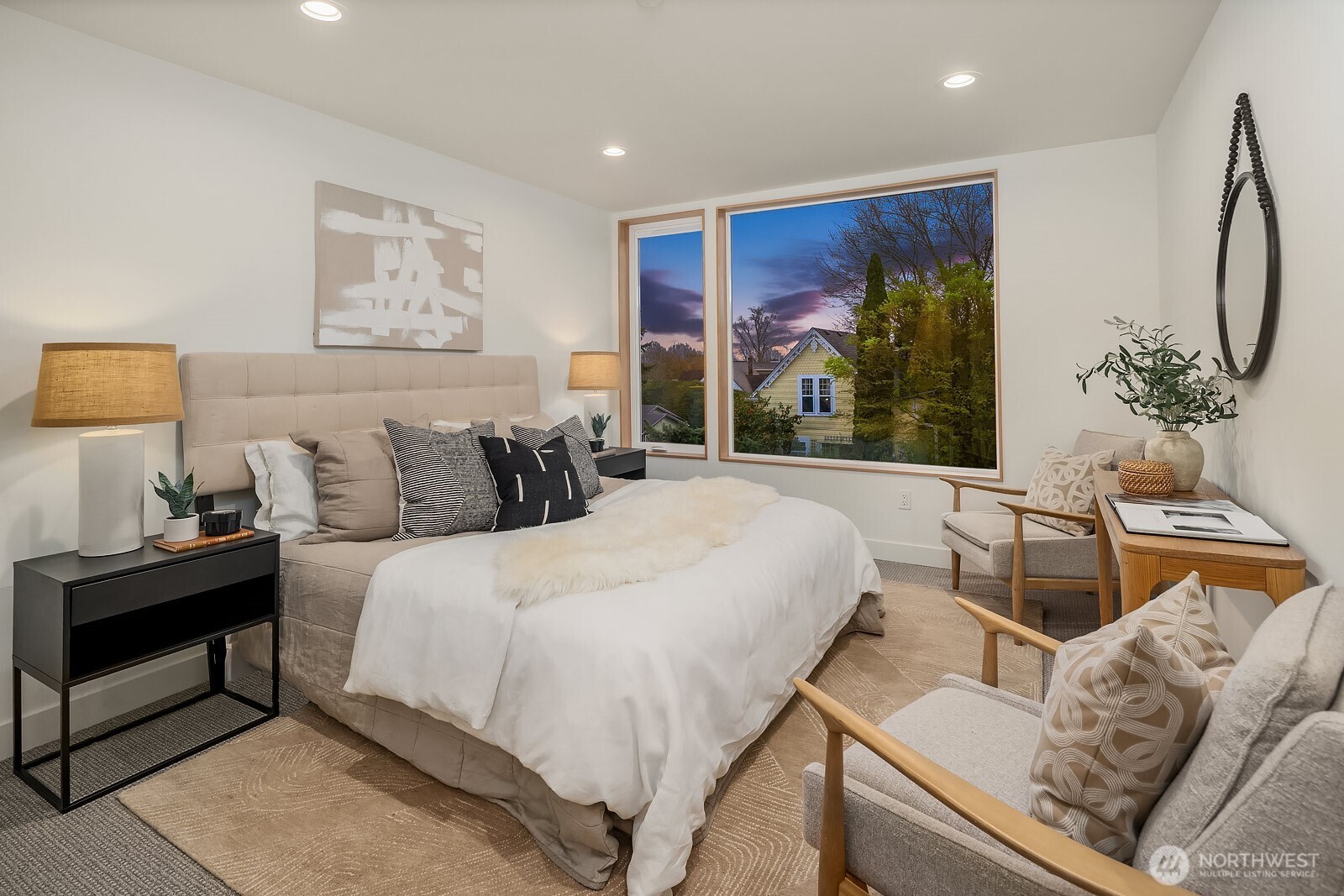 1808 East Mercer Street Seattle, WA 98112 - Photo 16 of 32