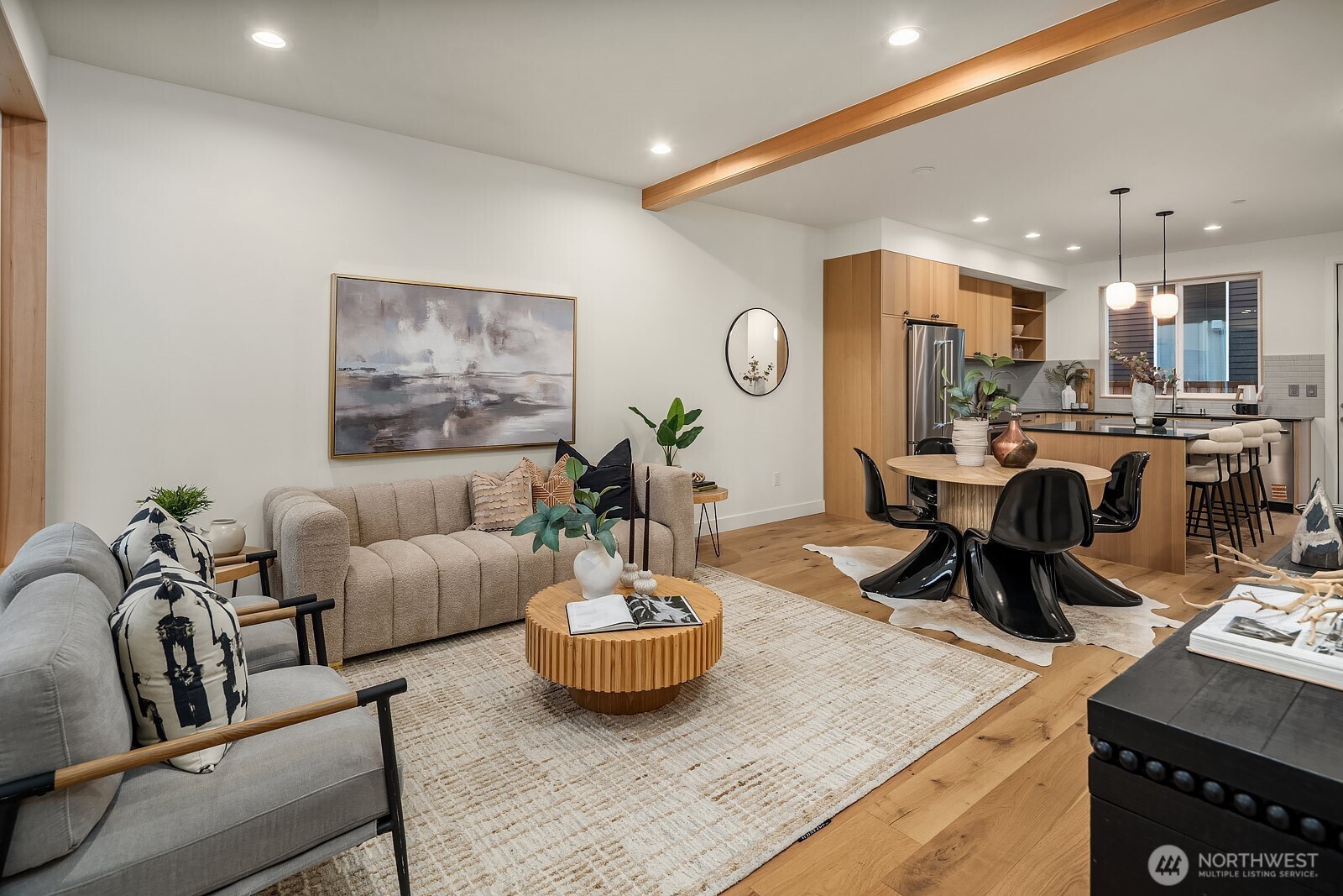 1808 East Mercer Street Seattle, WA 98112 - Photo 2 of 32