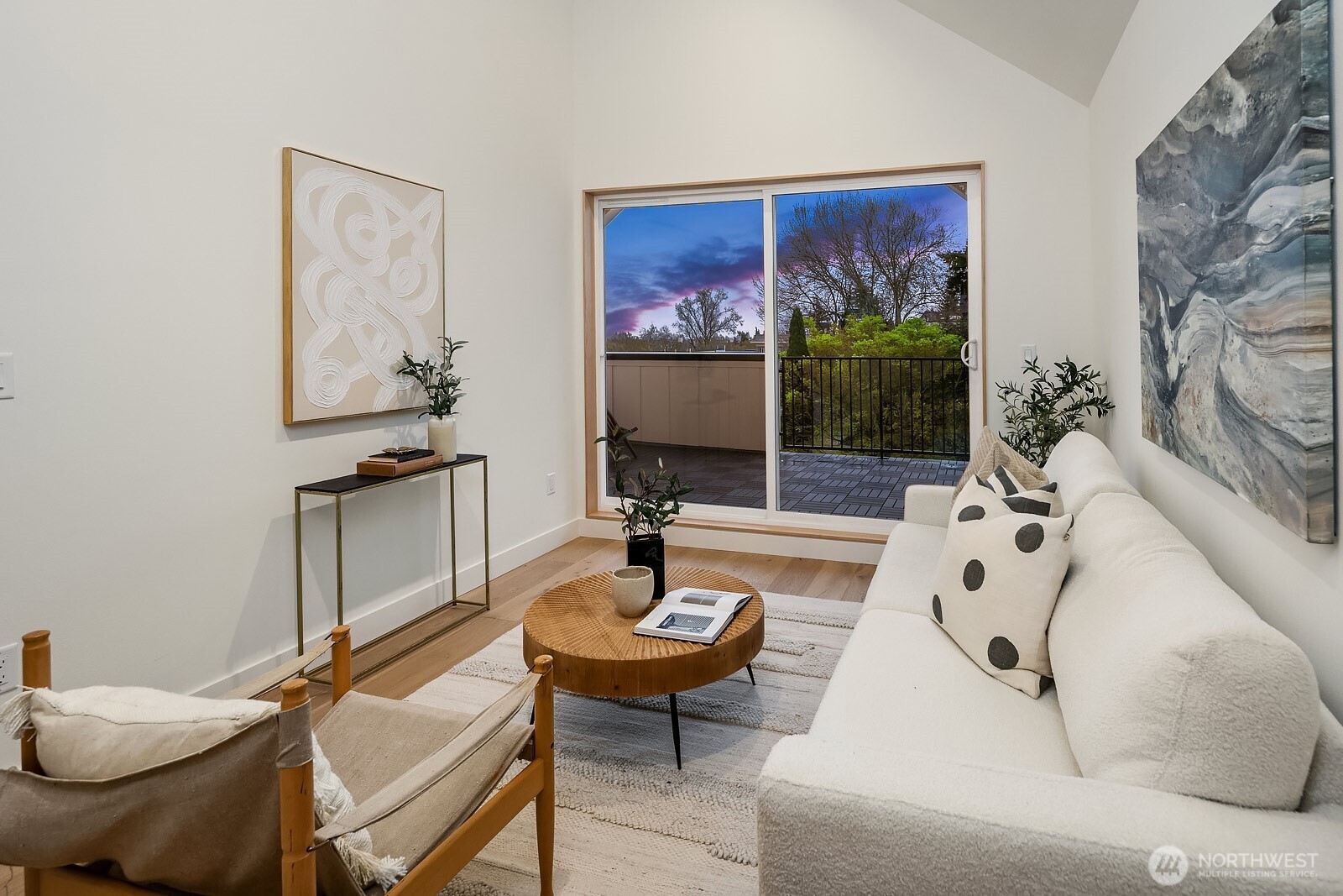 1808 East Mercer Street Seattle, WA 98112 - Photo 24 of 32