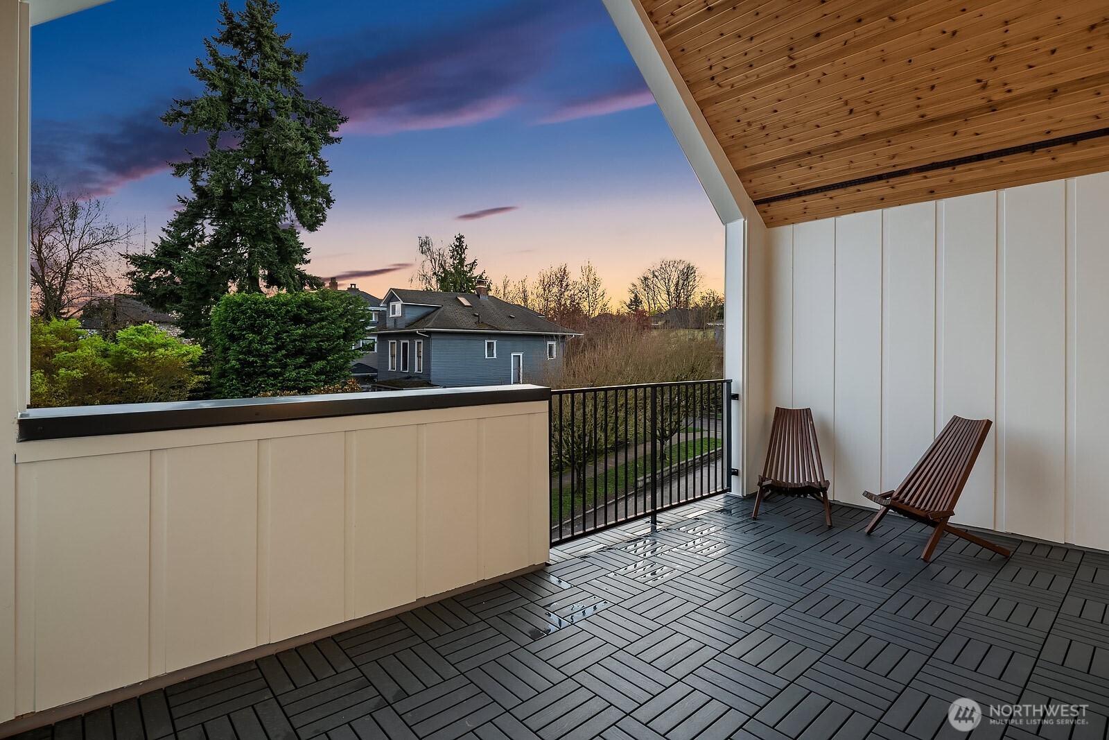 1808 East Mercer Street Seattle, WA 98112 - Photo 31 of 32