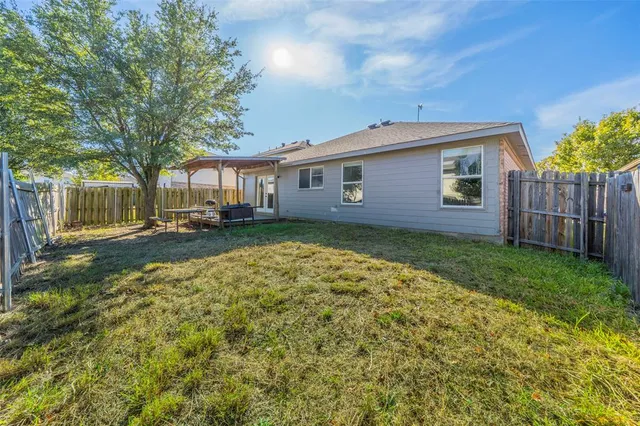 $260,000 | 149 Jefferson Drive, Venus, TX 76084