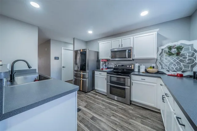 $260,000 | 149 Jefferson Drive, Venus, TX 76084