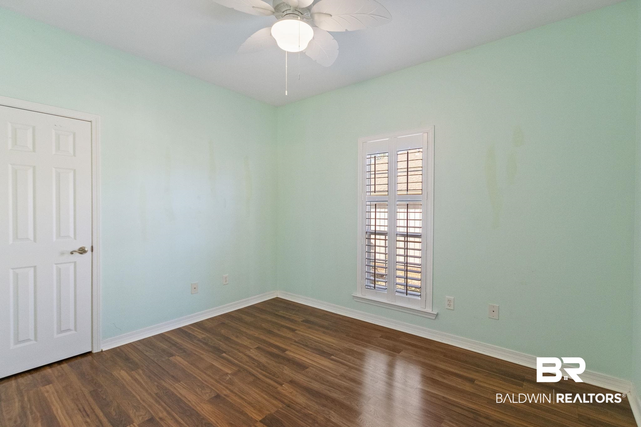 33156 Stables Drive, Unit 7B Daphne, AL 36527 - Photo 21 of 31 Bedroom 2