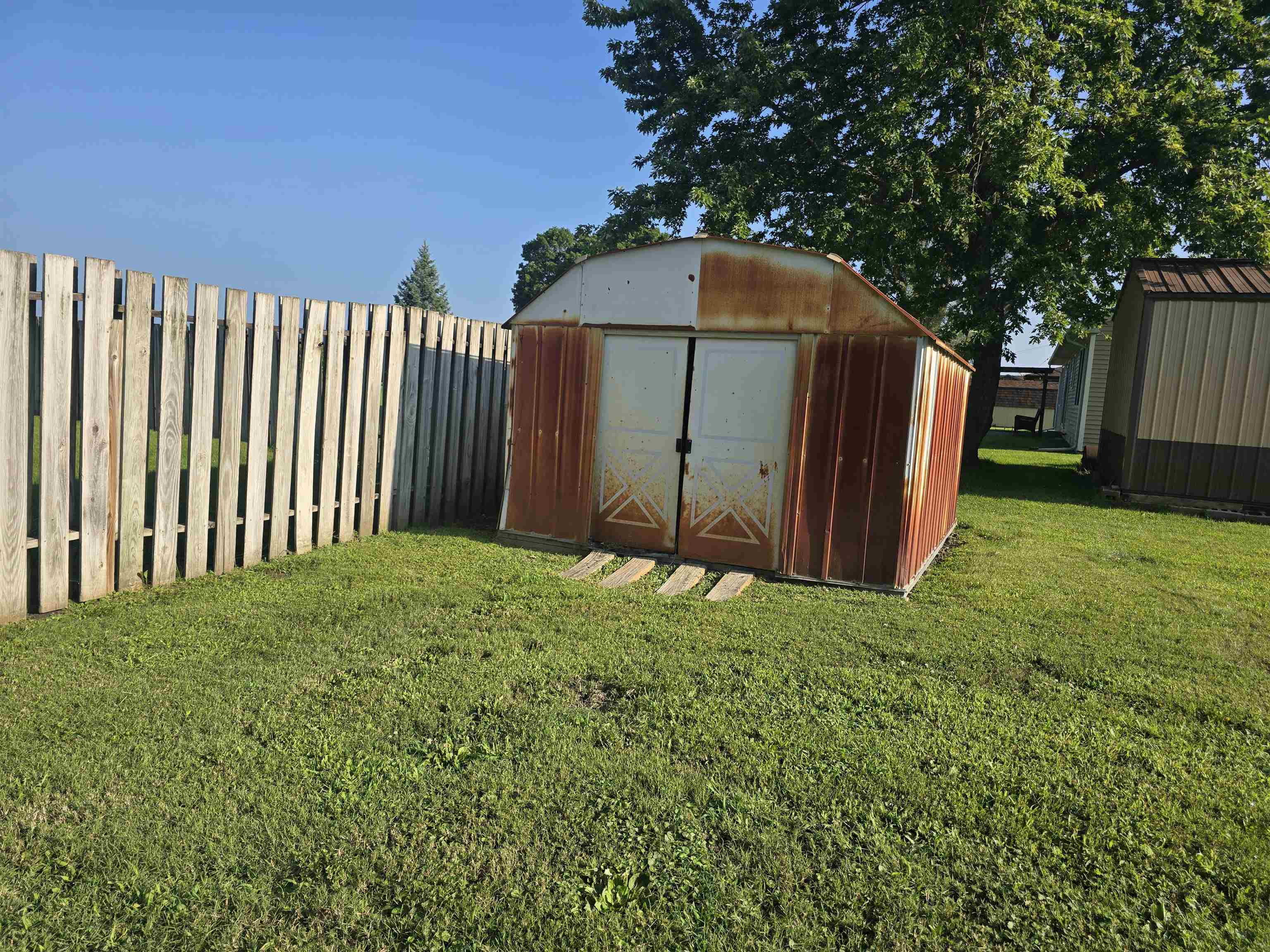 319 Rogers Road Carthage, IL 62321 - Photo 22 of 22 Gallery Image 22