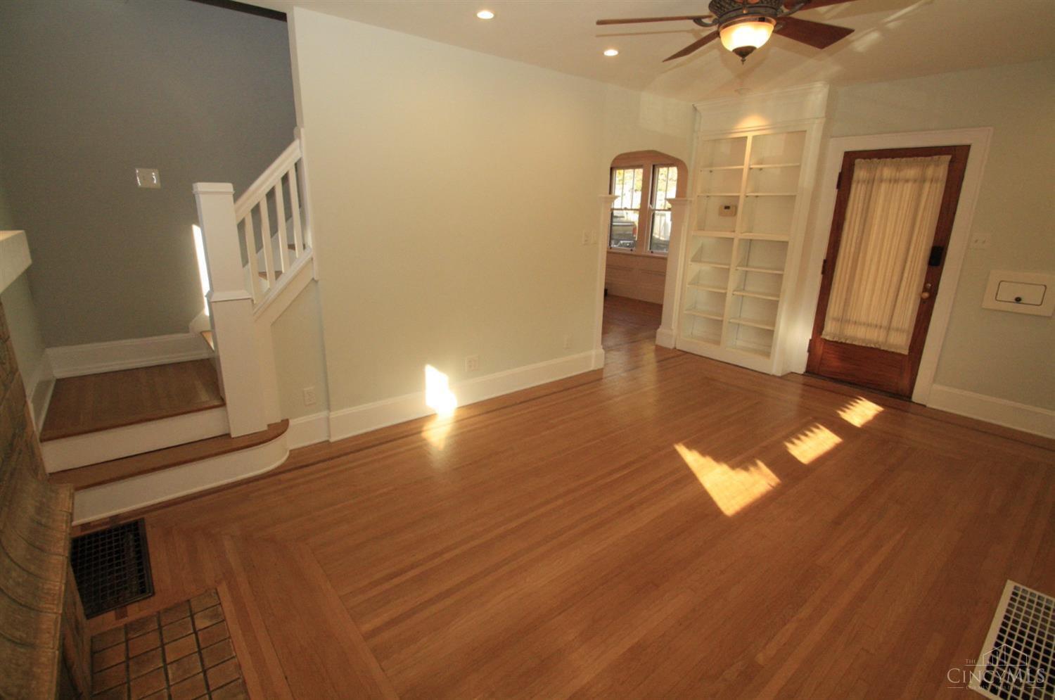 1043 Rutledge Avenue Cincinnati, OH 45205 - Photo 5 of 31 Gallery Image 5