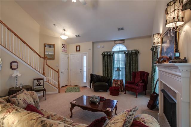 3000 Hope Circle Spring Hill, TN 37174 - Photo 3 of 20 Family Room