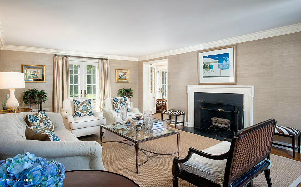 27 Patterson Avenue Greenwich, CT 06830 - Photo 4 of 15 Living Room