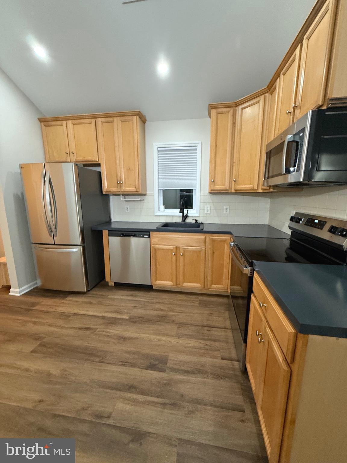 1722 Oak Road Feasterville-Trevose, PA 19053 - Photo 9 of 30 Brand new appliances