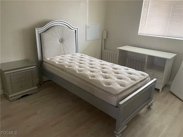 $1,425 | 841 Gleason Parkway, Unit 5, Cape Coral, FL 33914