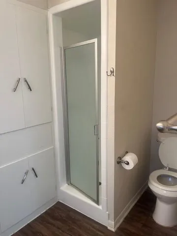 a bathroom with a toilet