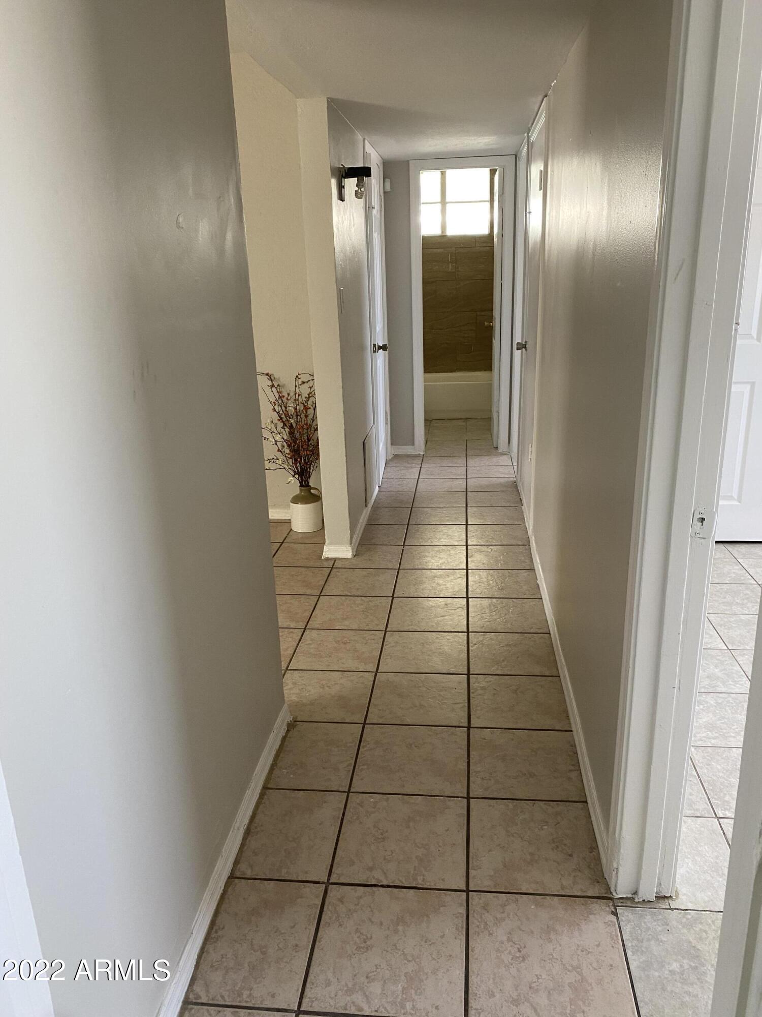 3736 West Thomas Road Phoenix, AZ 85019 - Photo 8 of 10 3736L