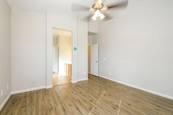 $2,920 | 3915 West Buckskin Trail, Phoenix, AZ 85083