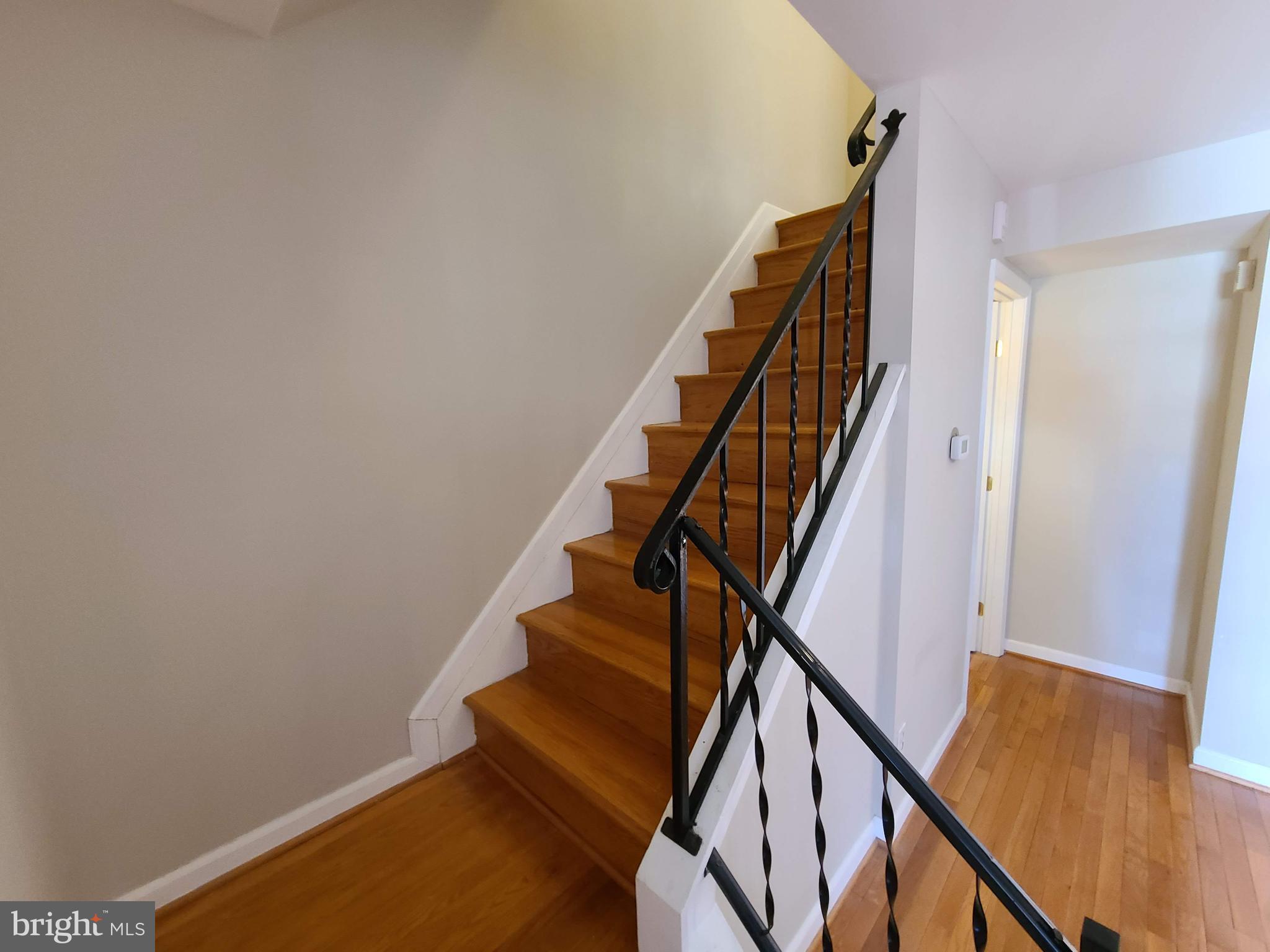 6802 Brookmill Road Baltimore, MD 21215 - Photo 13 of 36 Stairs