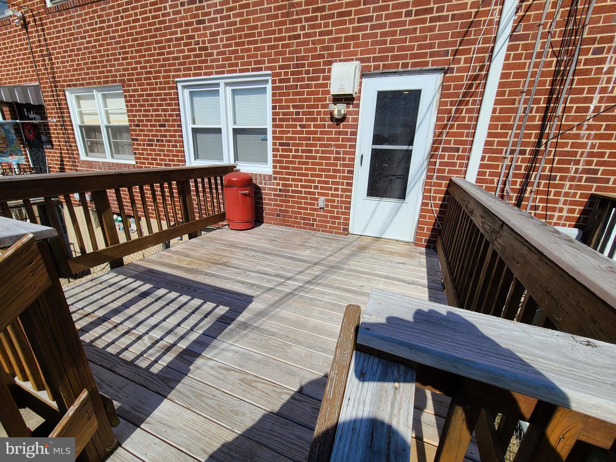 6802 Brookmill Road Baltimore, MD 21215 - Photo 33 of 36 Deck
