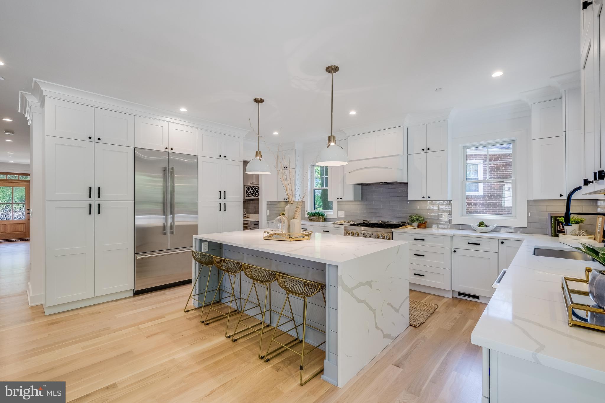 9202 Ewing Drive Bethesda, MD 20817 - Photo 13 of 59