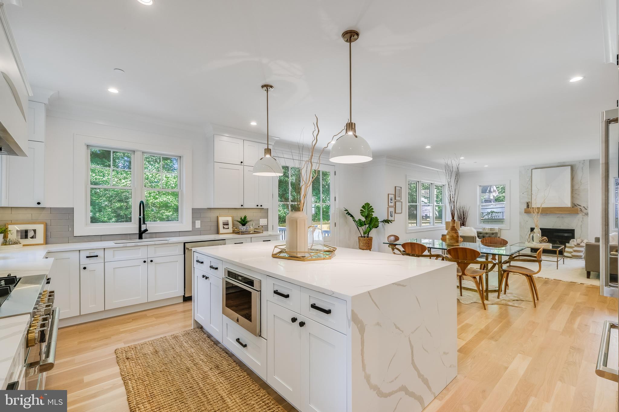 9202 Ewing Drive Bethesda, MD 20817 - Photo 14 of 59