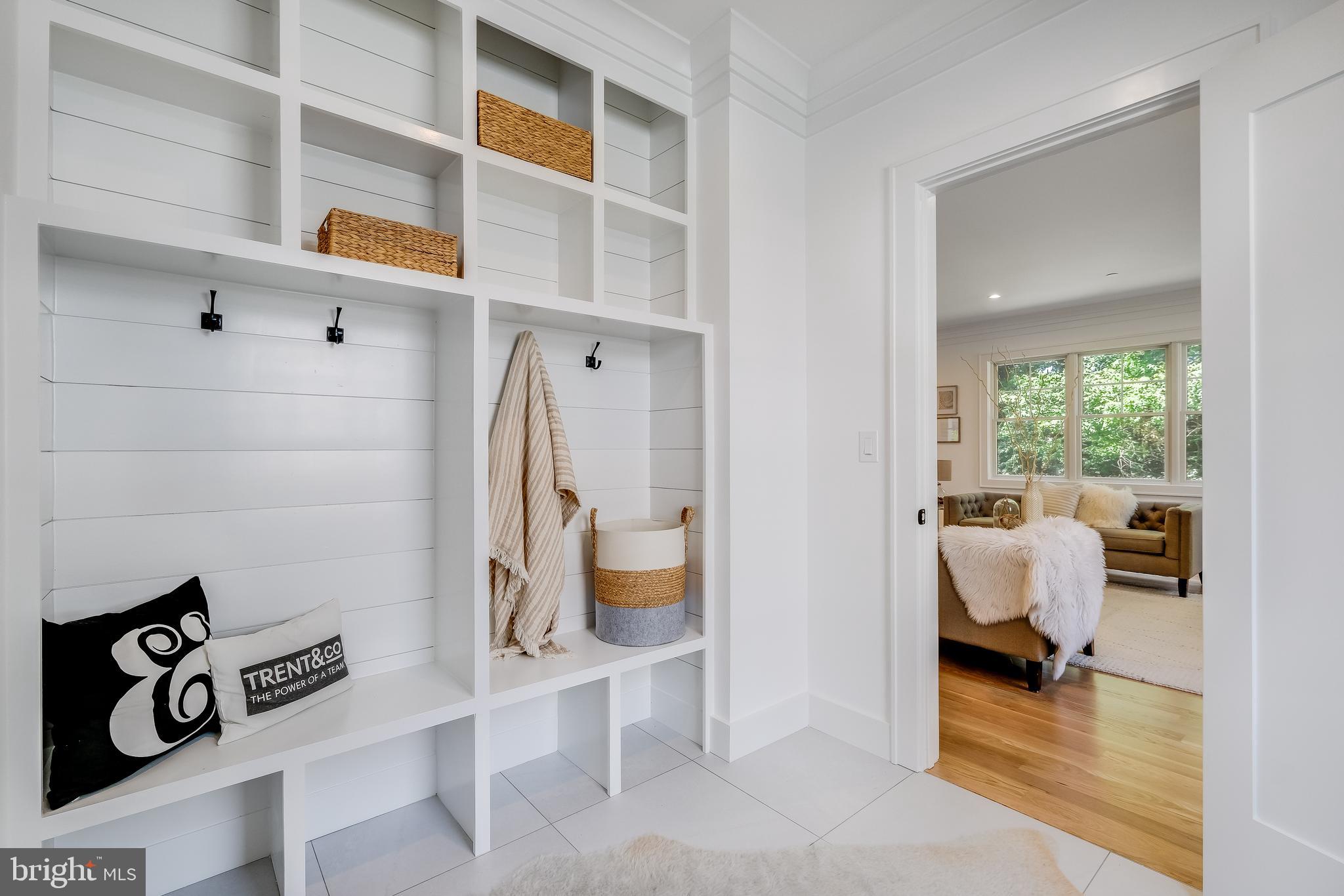 9202 Ewing Drive Bethesda, MD 20817 - Photo 20 of 59