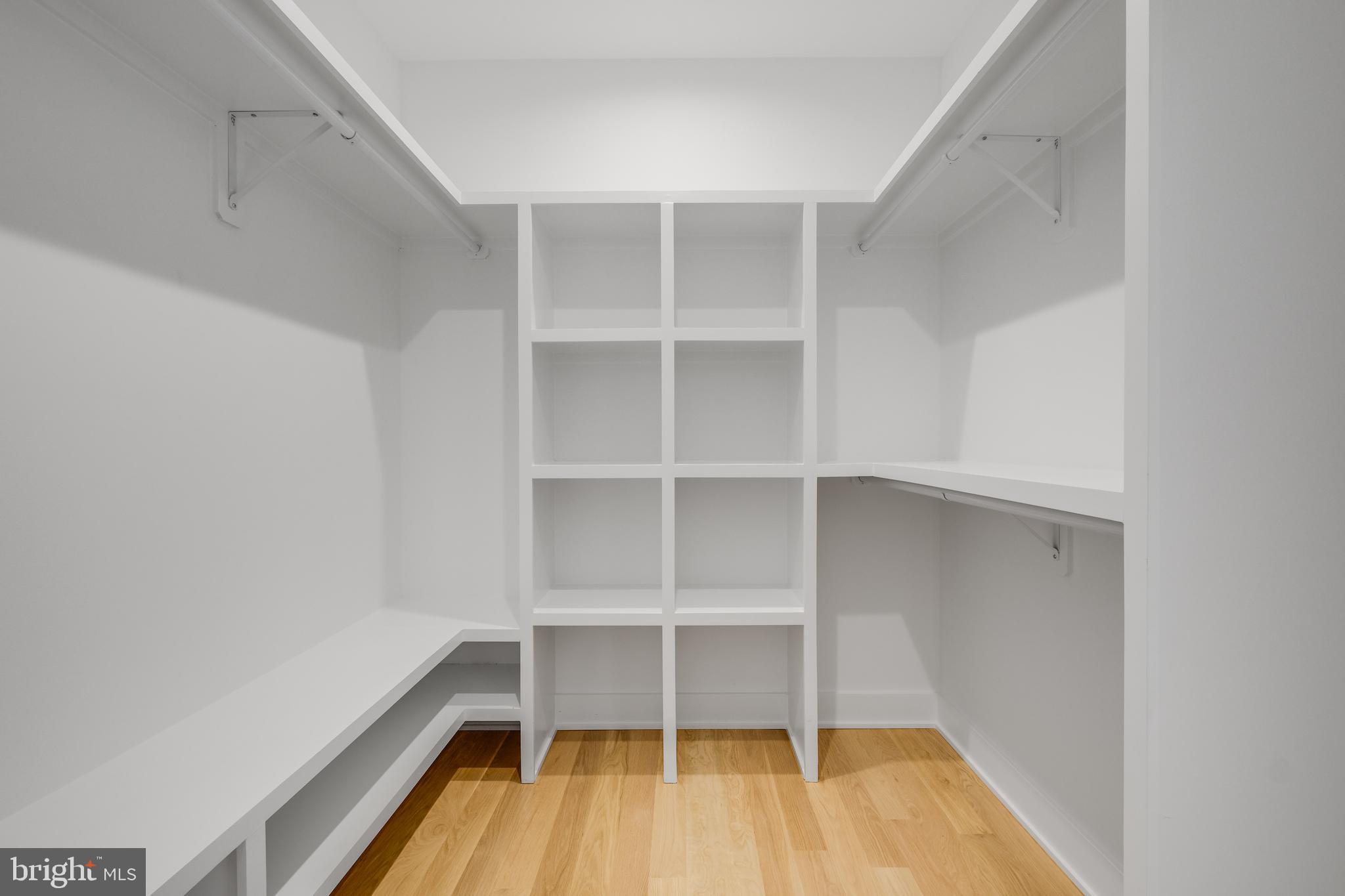 9202 Ewing Drive Bethesda, MD 20817 - Photo 25 of 59