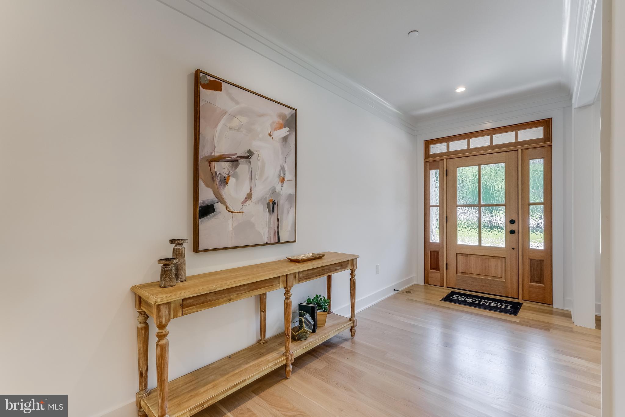 9202 Ewing Drive Bethesda, MD 20817 - Photo 3 of 59