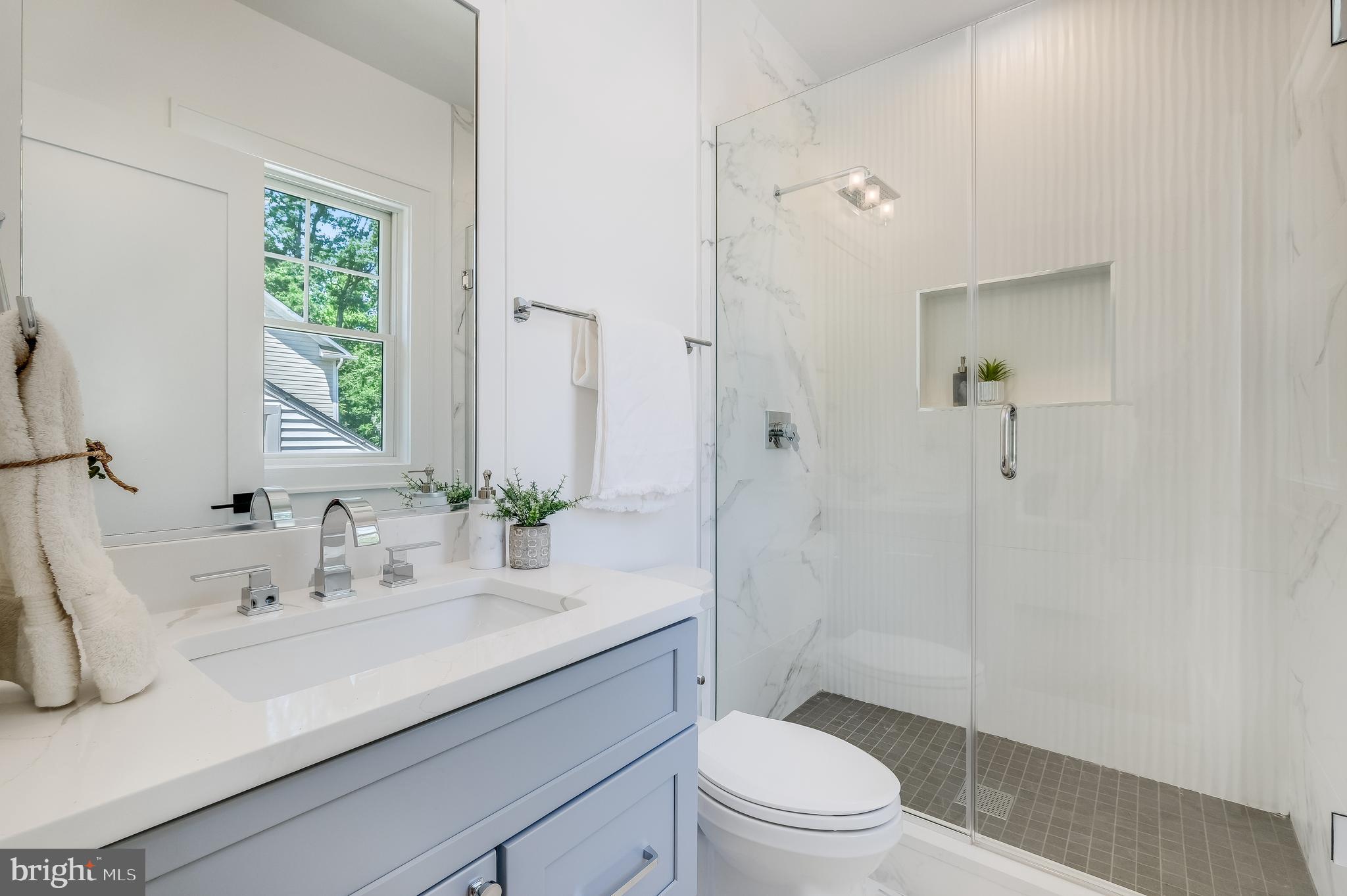 9202 Ewing Drive Bethesda, MD 20817 - Photo 32 of 59