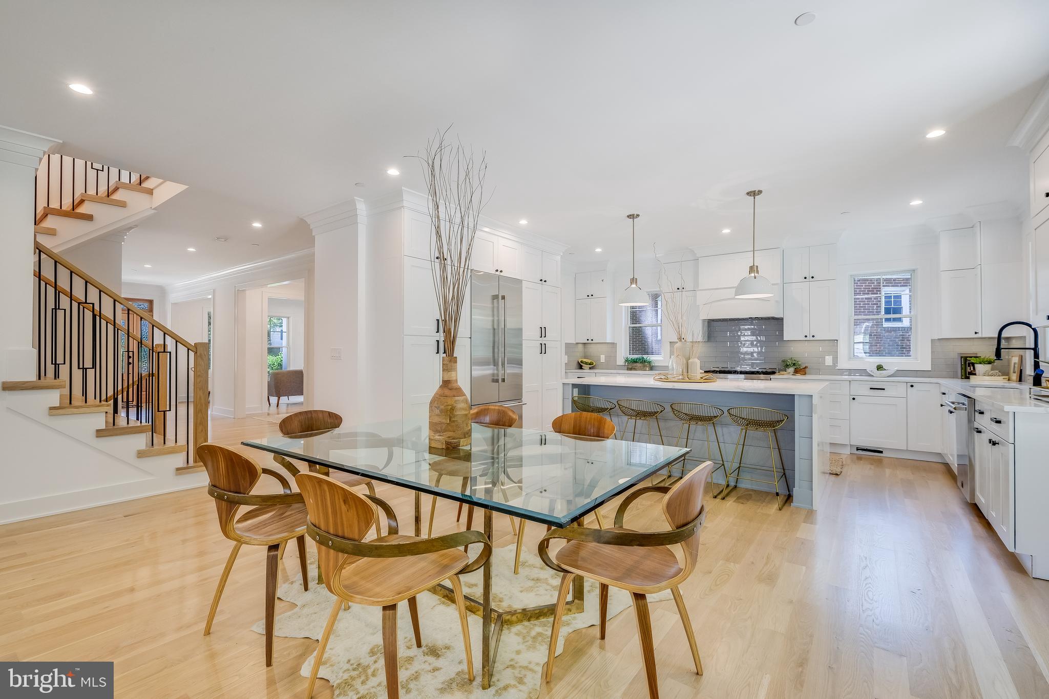 9202 Ewing Drive Bethesda, MD 20817 - Photo 8 of 59