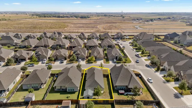 $299,900 | 2964 Grove Terrace, Seguin, TX 78155