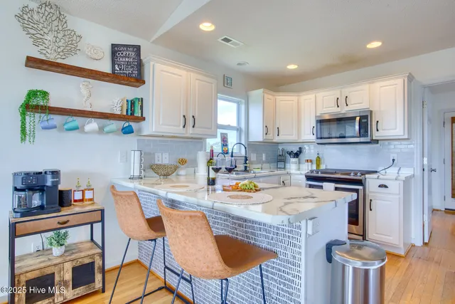 $3,200 | 474 Chadwick Acres Road, Sneads Ferry, NC 28460