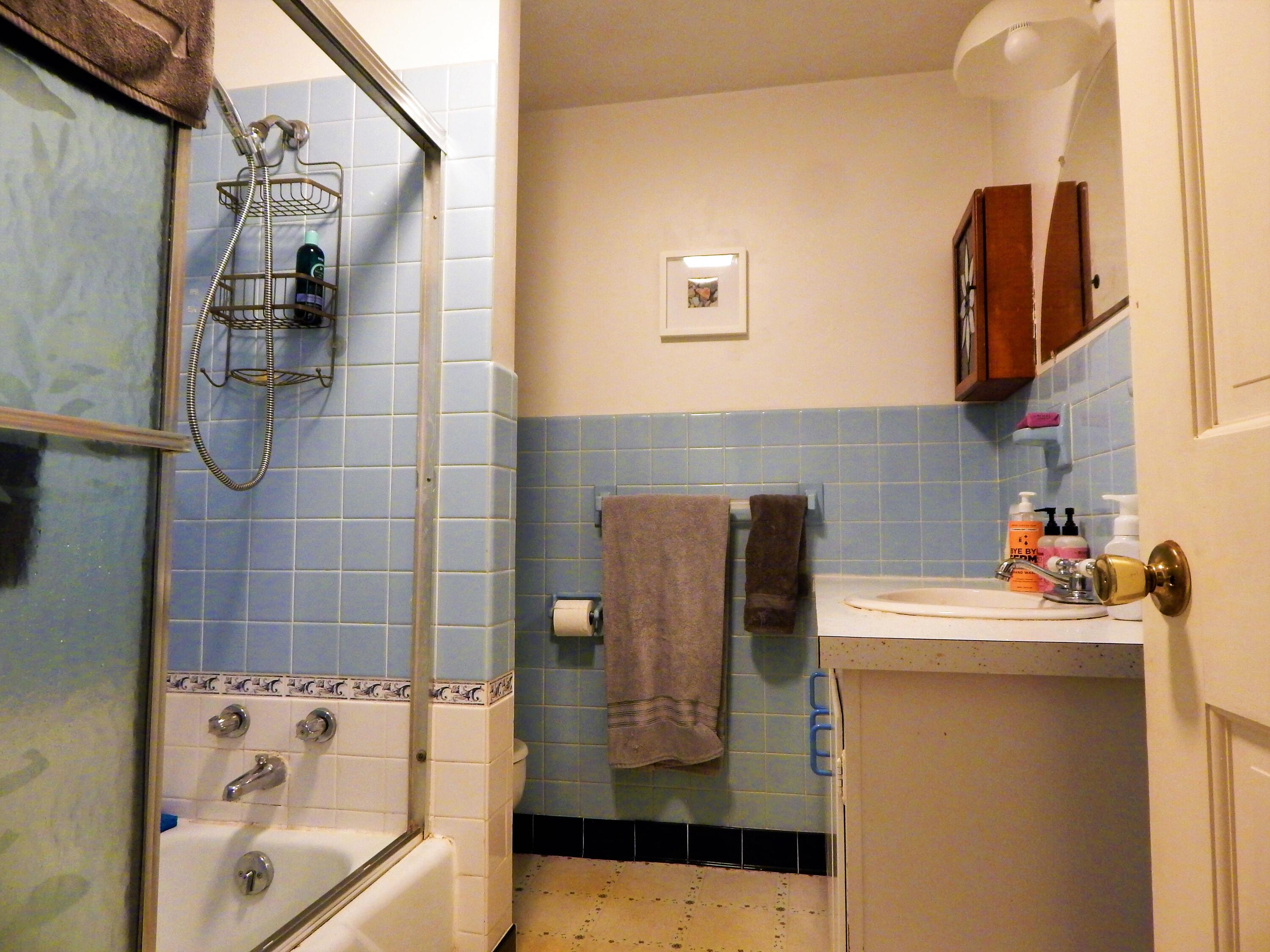 967 Friendship Road Waldoboro, ME 04572 - Photo 10 of 16 Bath