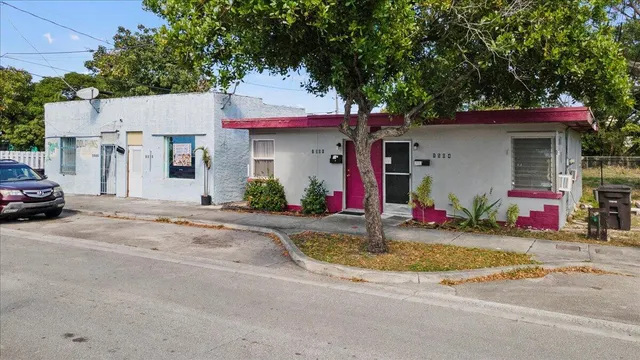 $700,000 | 1504 North Sapodilla Avenue, West Palm Beach, FL 33401