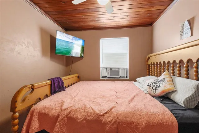 $700,000 | 1504 North Sapodilla Avenue, West Palm Beach, FL 33401