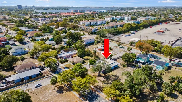 $700,000 | 1504 North Sapodilla Avenue, West Palm Beach, FL 33401