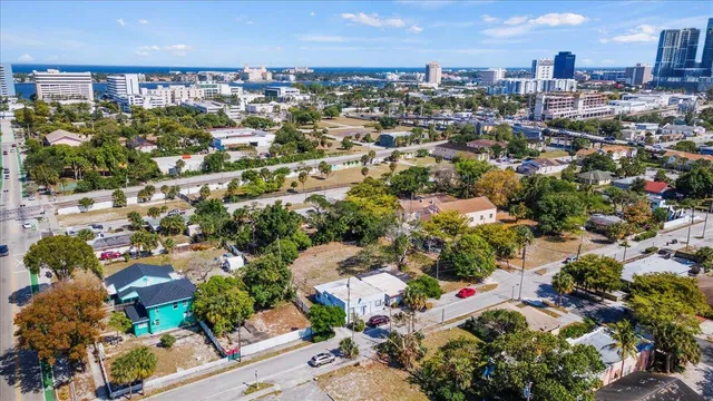 $700,000 | 1504 North Sapodilla Avenue, West Palm Beach, FL 33401