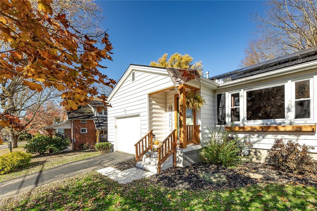 10 Fredonia Road Greenville, PA 16125 - Photo 3 of 28 a front view of a house with garden