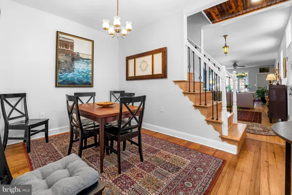 a view of a livingroom and dining room