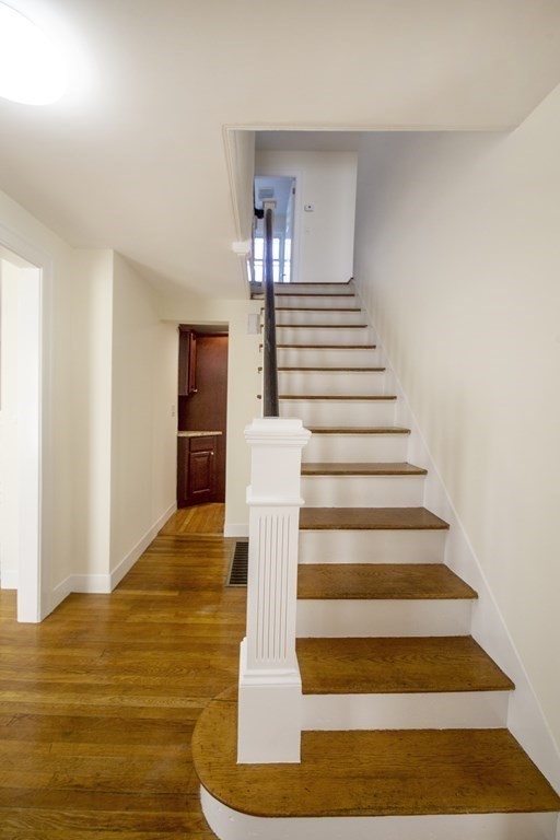 22 Brewster Road Framingham, MA 01702 - Photo 20 of 42 Gallery Image 20