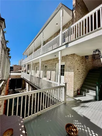 $998,000 | 620 Julia Street, New Orleans, LA 70130