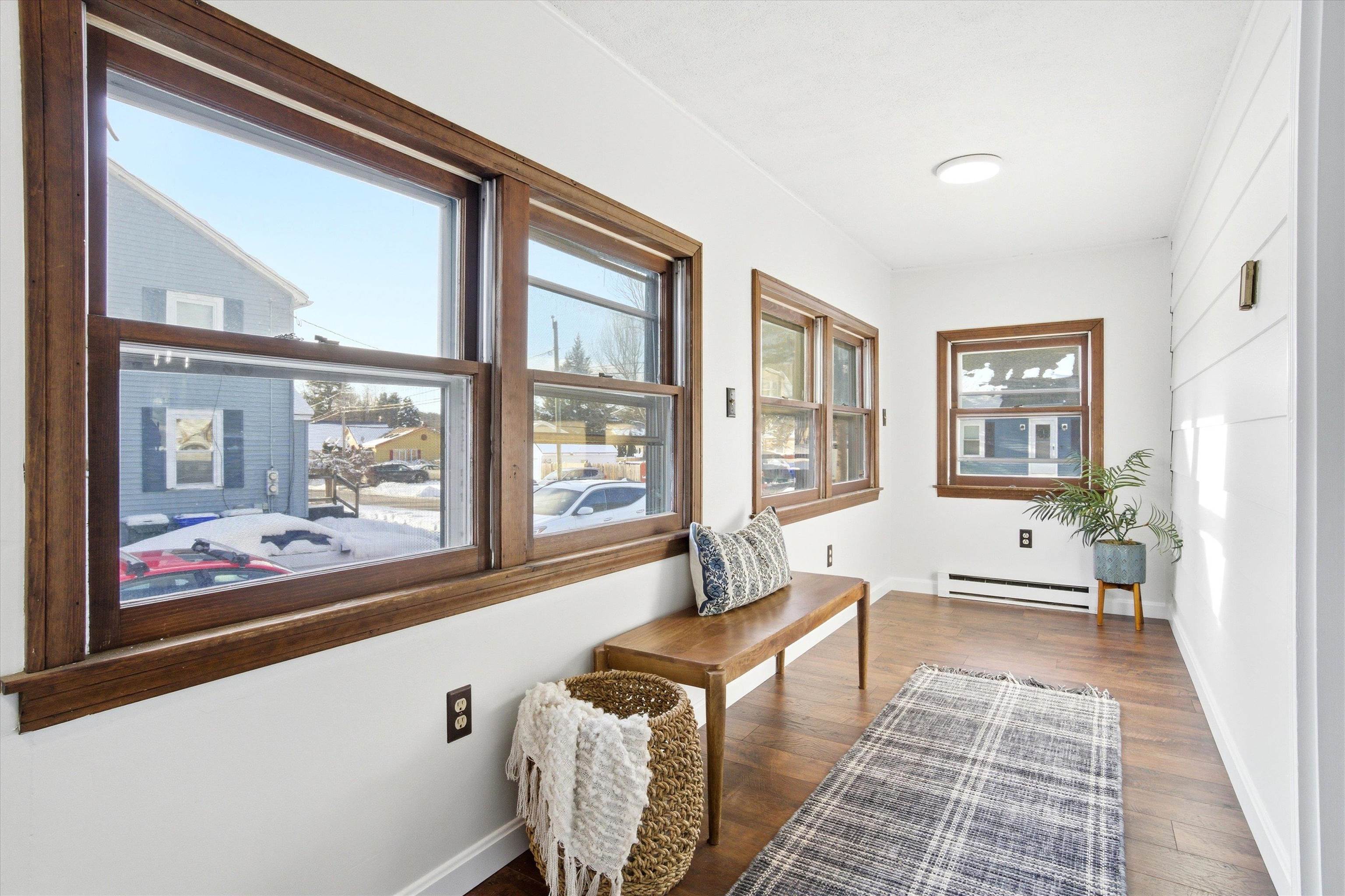 141 Bow Street Manchester, NH 03103 - Photo 28 of 44