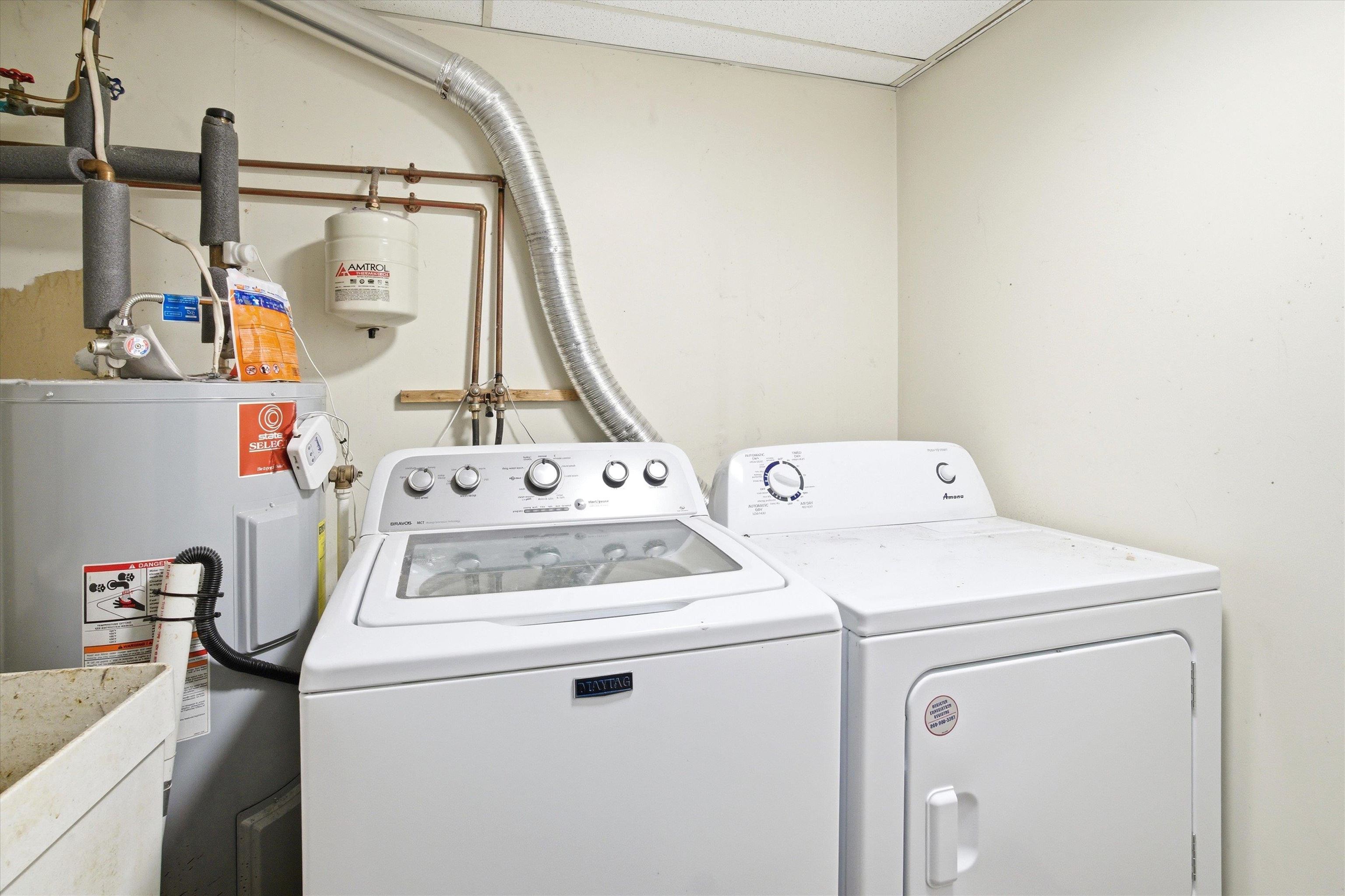 141 Bow Street Manchester, NH 03103 - Photo 39 of 44