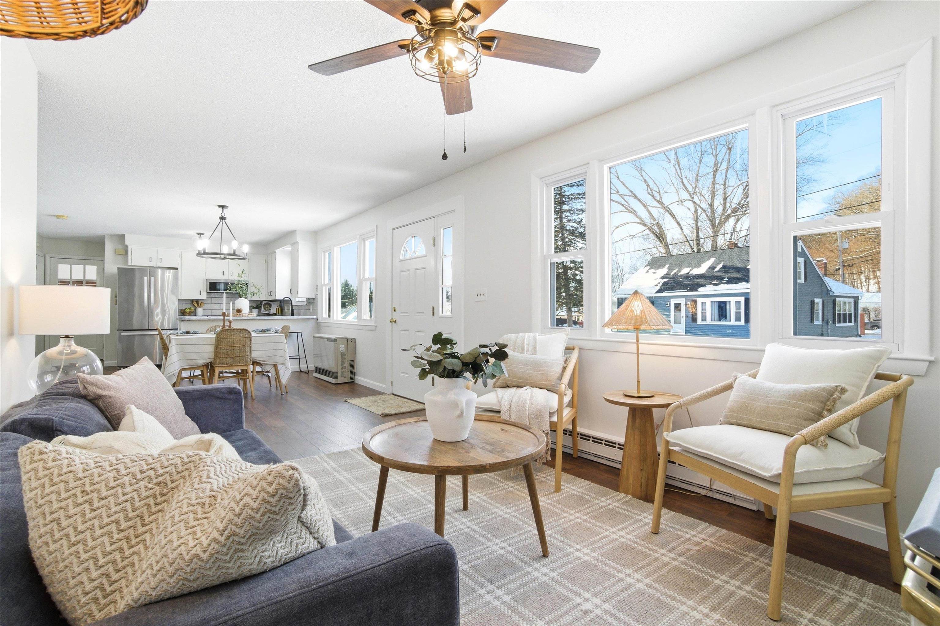 141 Bow Street Manchester, NH 03103 - Photo 8 of 44