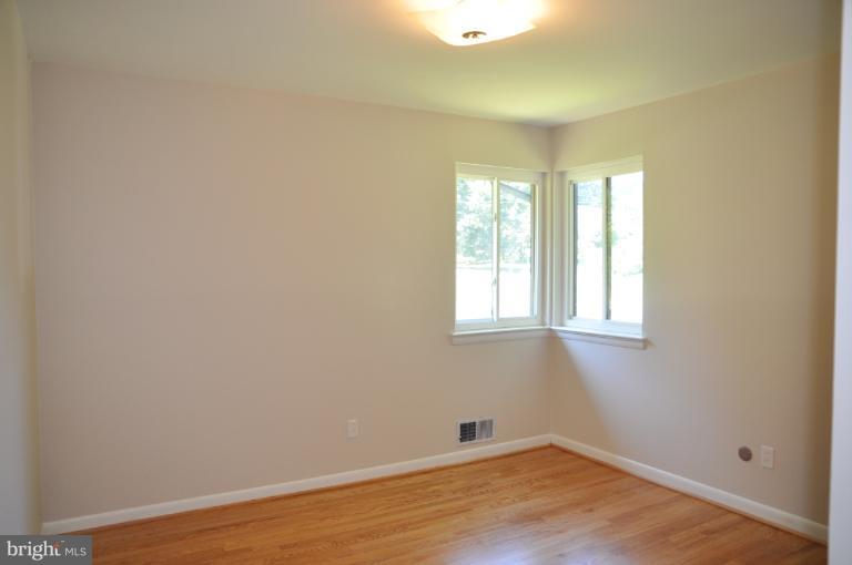 13 David Court Silver Spring, MD 20904 - Photo 18 of 20 Bedroom