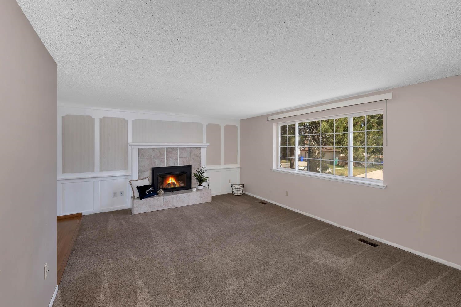 6216 South Cook Street Spokane, WA 99223 - Photo 7 of 37